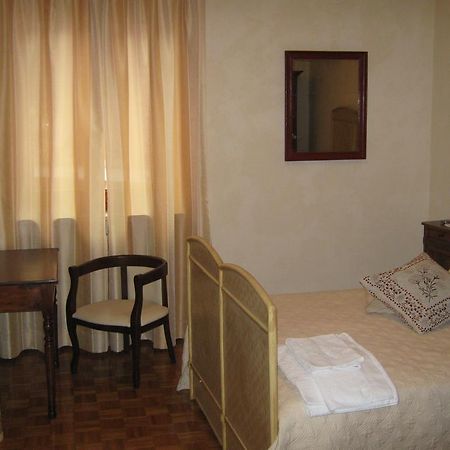 B&B Ristorante Del Monte Colleretto Giacosa Eksteriør billede